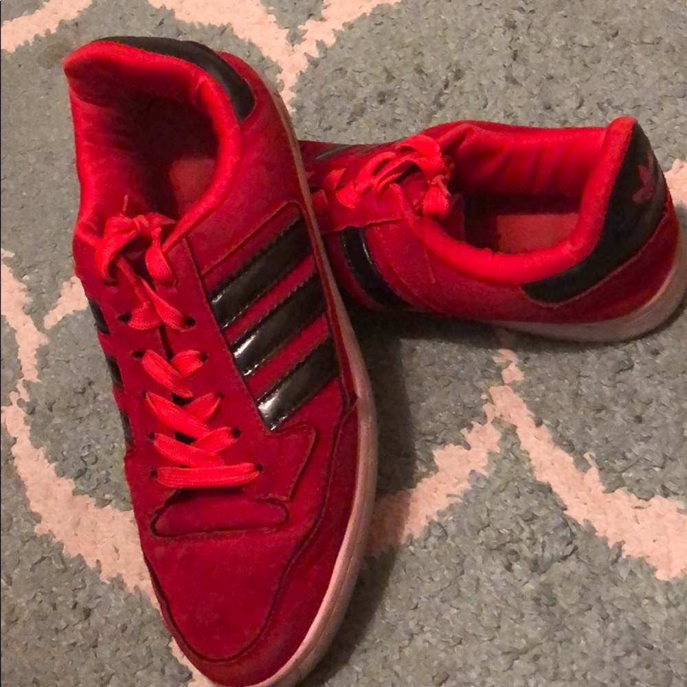 Adidas casual shoes (MEN’S)